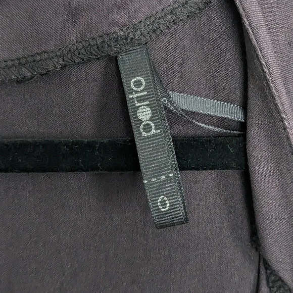 Porto Canon Dress in Purple - Picture 4 of 7